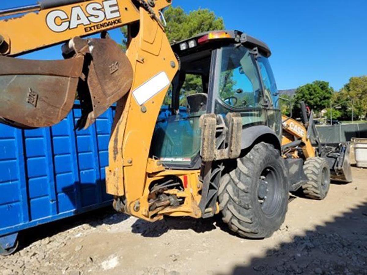 Used 2018 CASE 580N EP