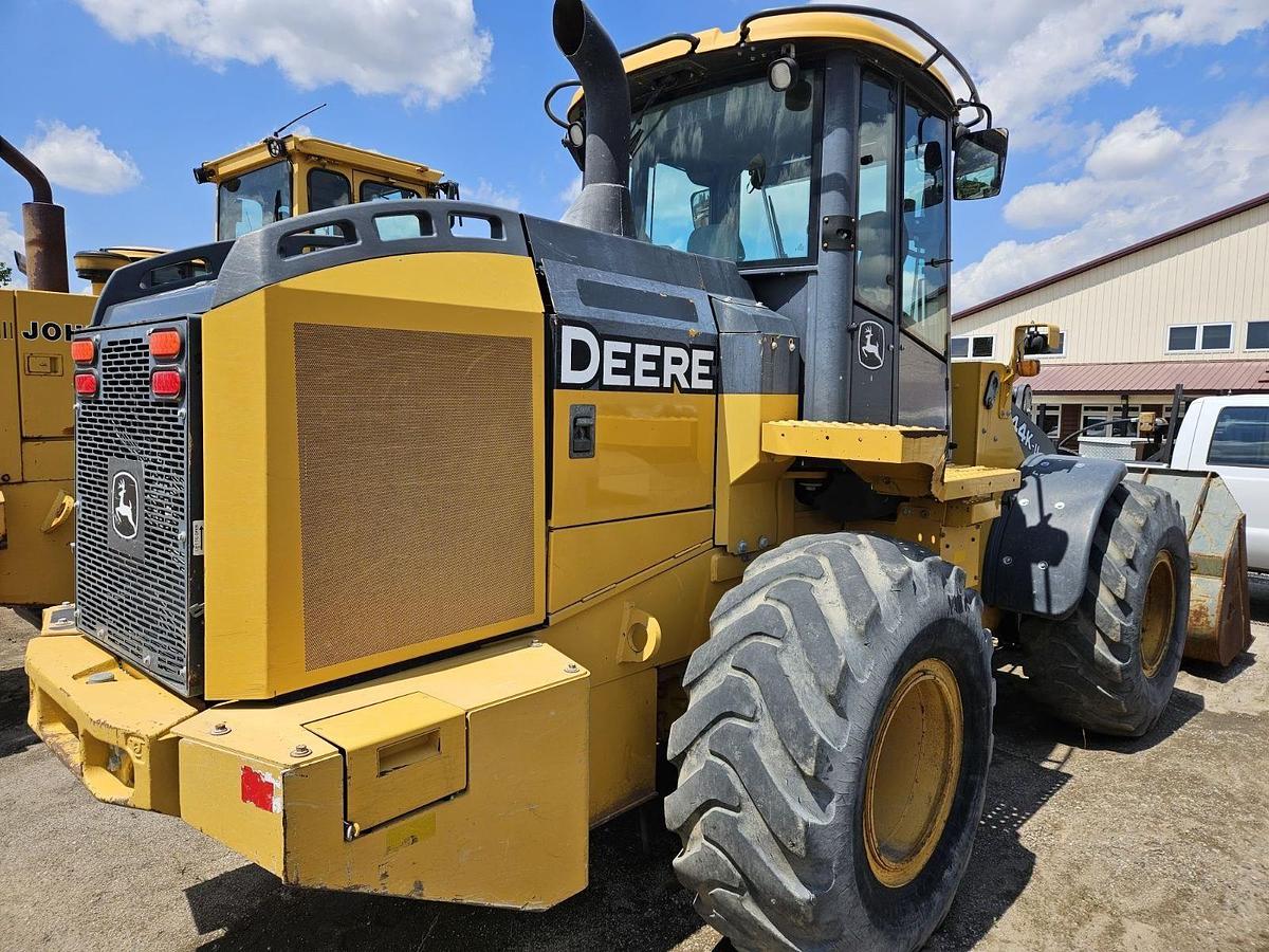 Used 2018 DEERE 544K
