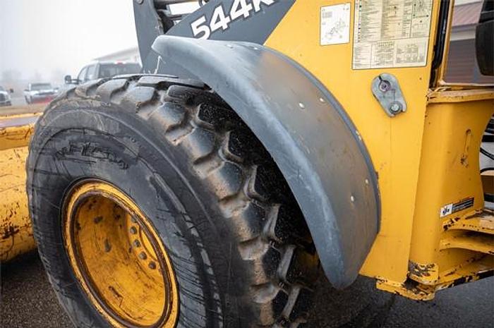 Used 2017 DEERE 544K