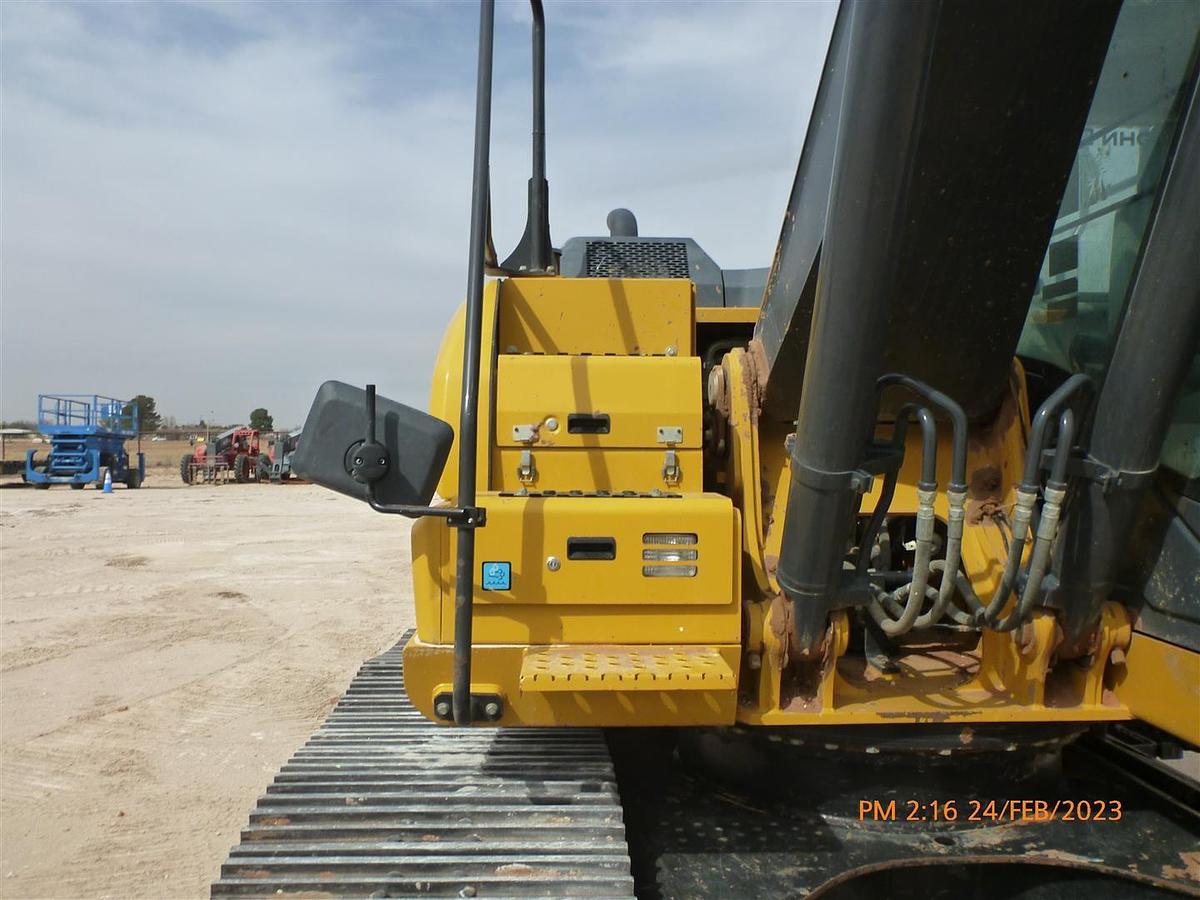 Used 2018 DEERE 210G LC