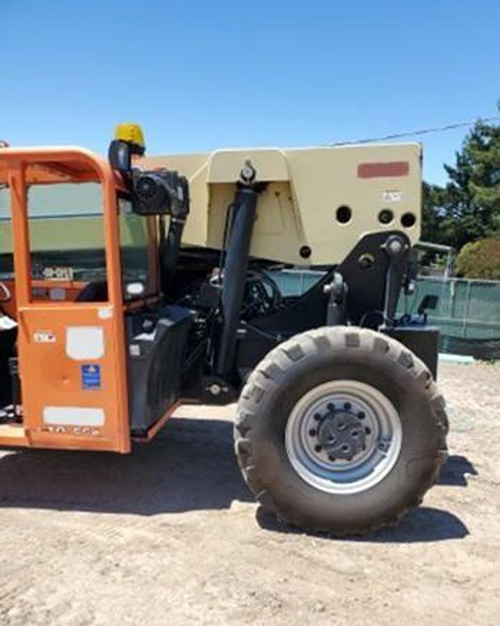 Used 2014 JLG G10-55A