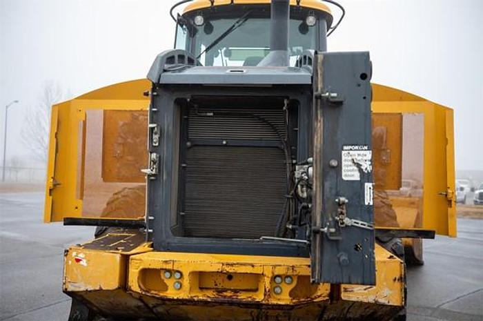 Used 2017 DEERE 544K