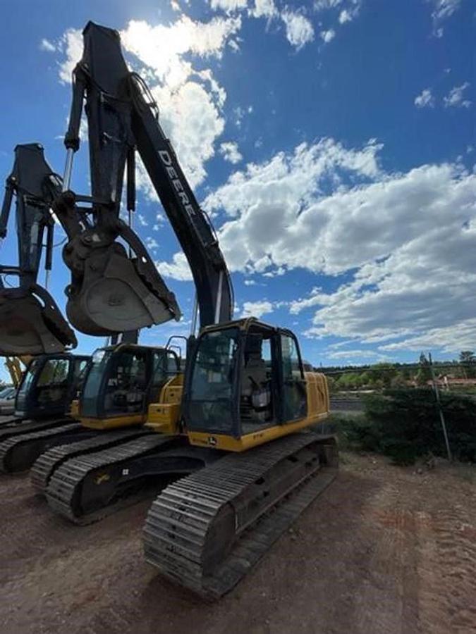 Used 2018 DEERE 210G