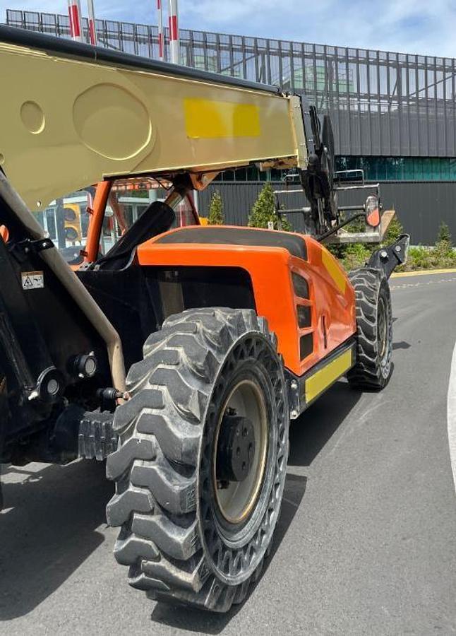 Used 2016 JLG G10-55A