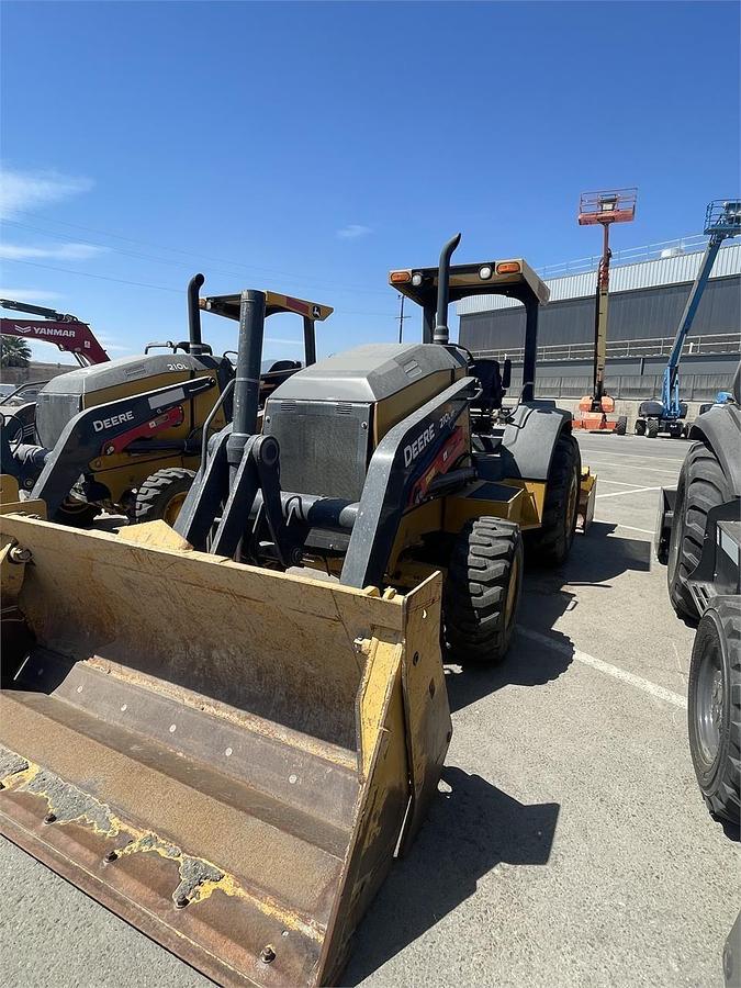 Used 2018 DEERE 210LEP