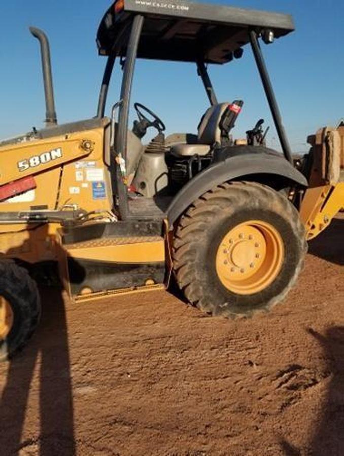 Used 2015 CASE 580N