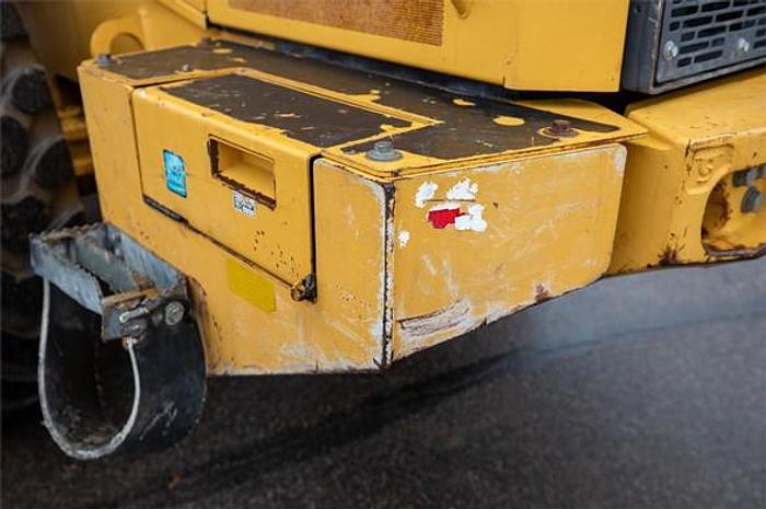 Used 2017 DEERE 544K