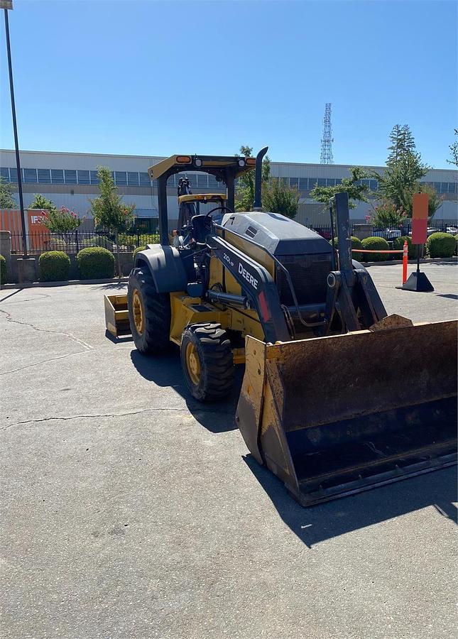 Used 2017 DEERE 210LEP