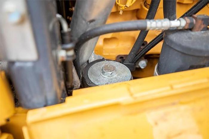 Used 2017 DEERE 544K