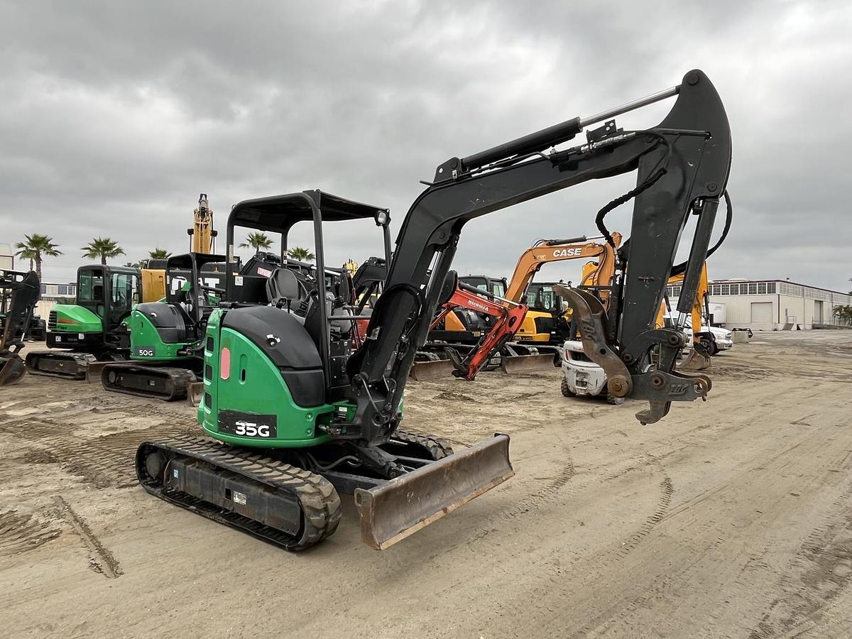 Used 2017 DEERE 35G
