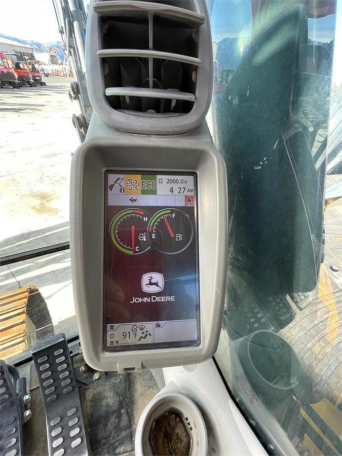 Used 2015 DEERE 180G LC