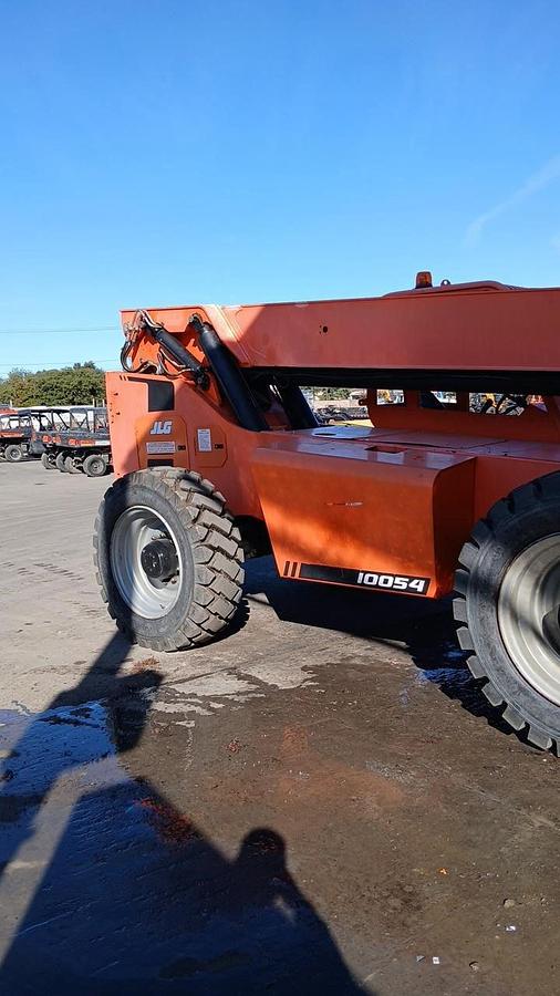 Used 2017 SKY TRAK 10054