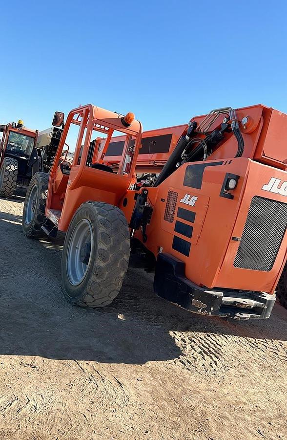 Used 2017 SKY TRAK 10054