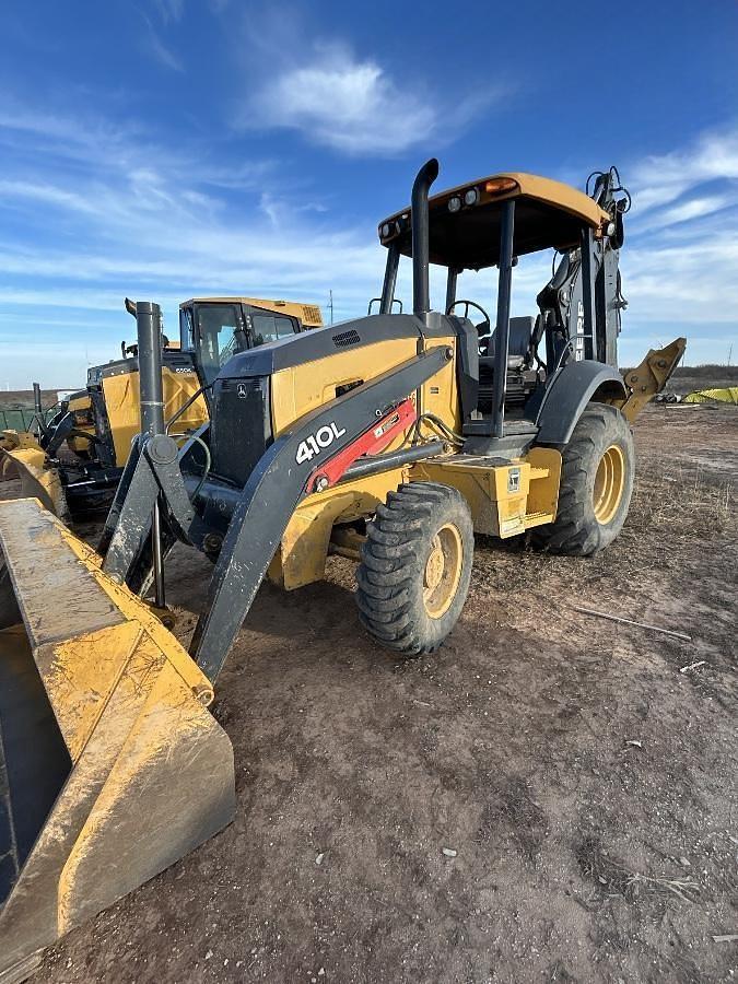 Used 2020 DEERE 410L