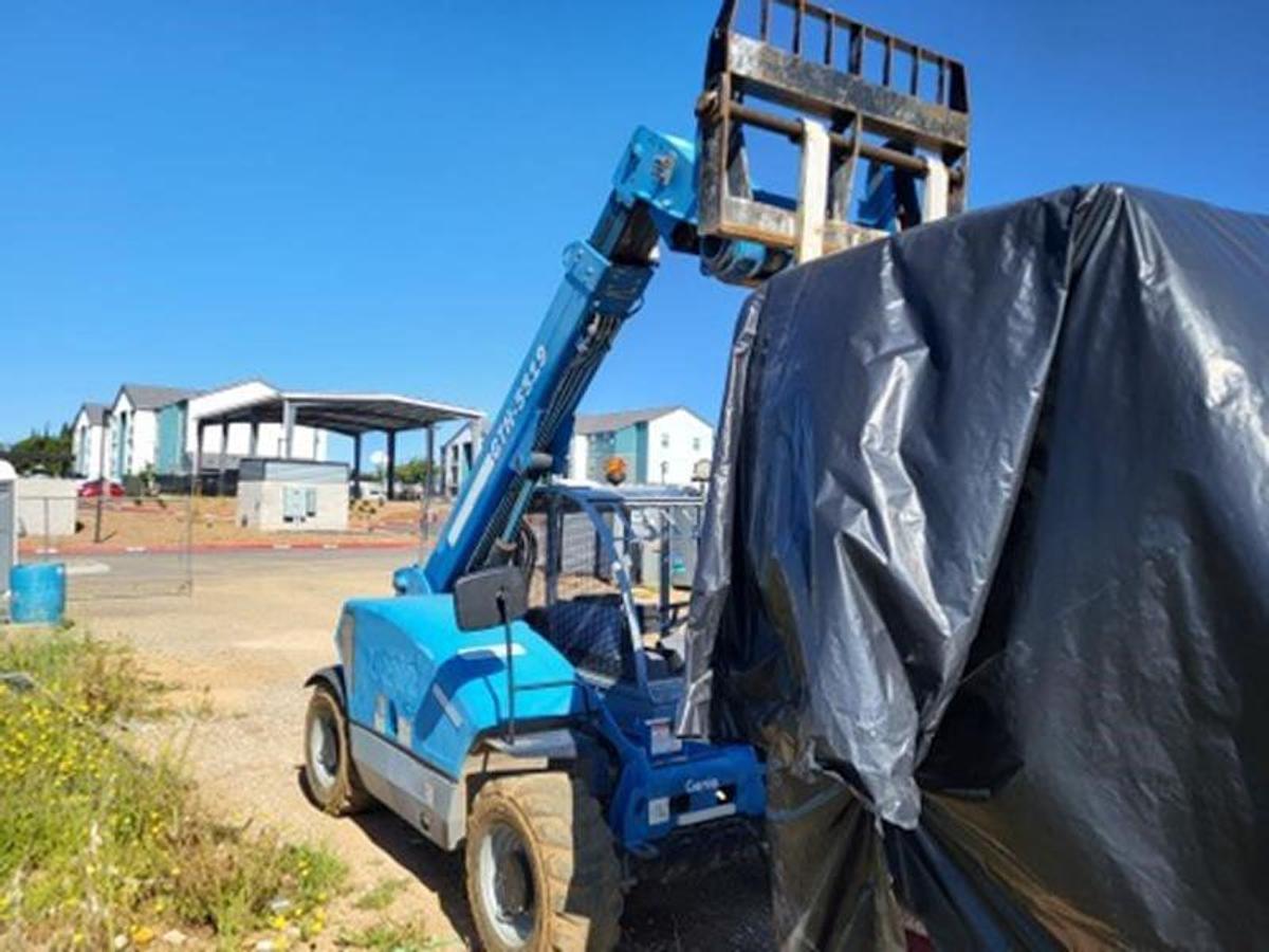 Used 2015 GENIE GTH5519