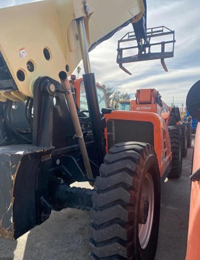 Used 2013 JLG G10-55A