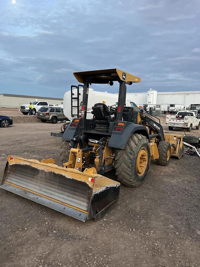 Used 2020 DEERE 210LEP