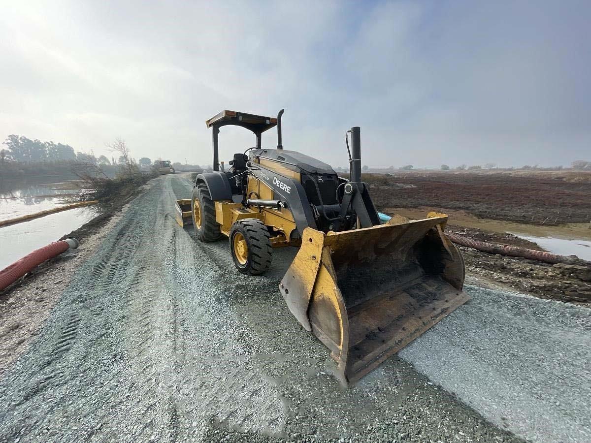 Used 2019 DEERE 210LEP