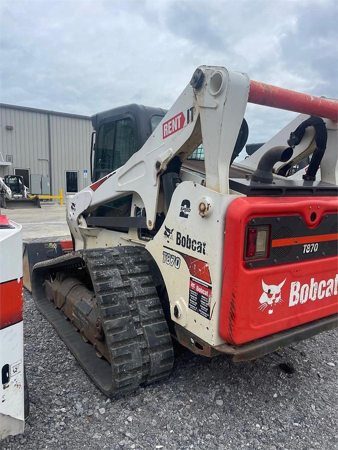 Used 2018 BOBCAT T870