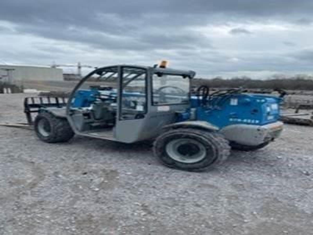 Used 2013 GENIE GTH5519
