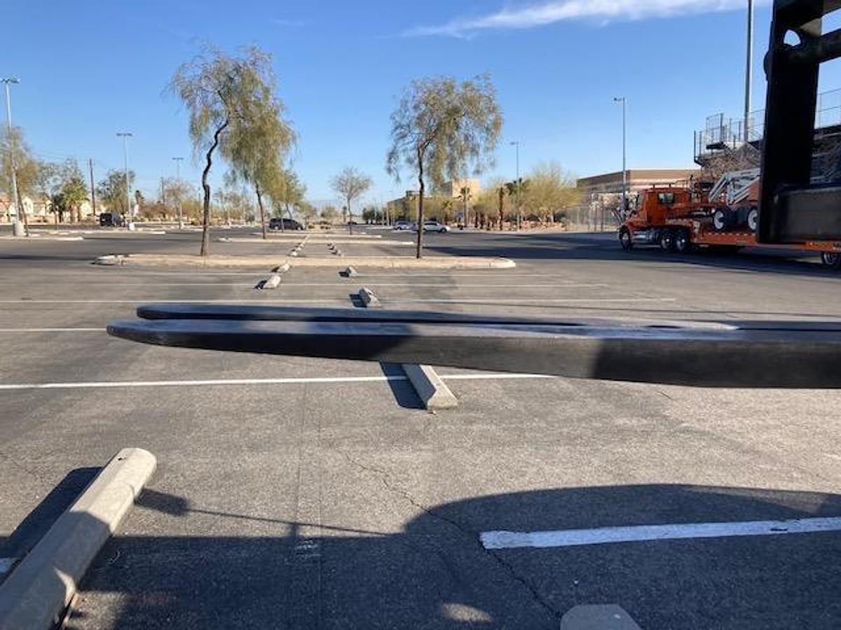 Used 2013 GENIE GTH5519