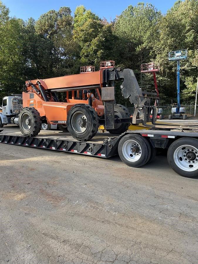 Used 2017 SKY TRAK 10054