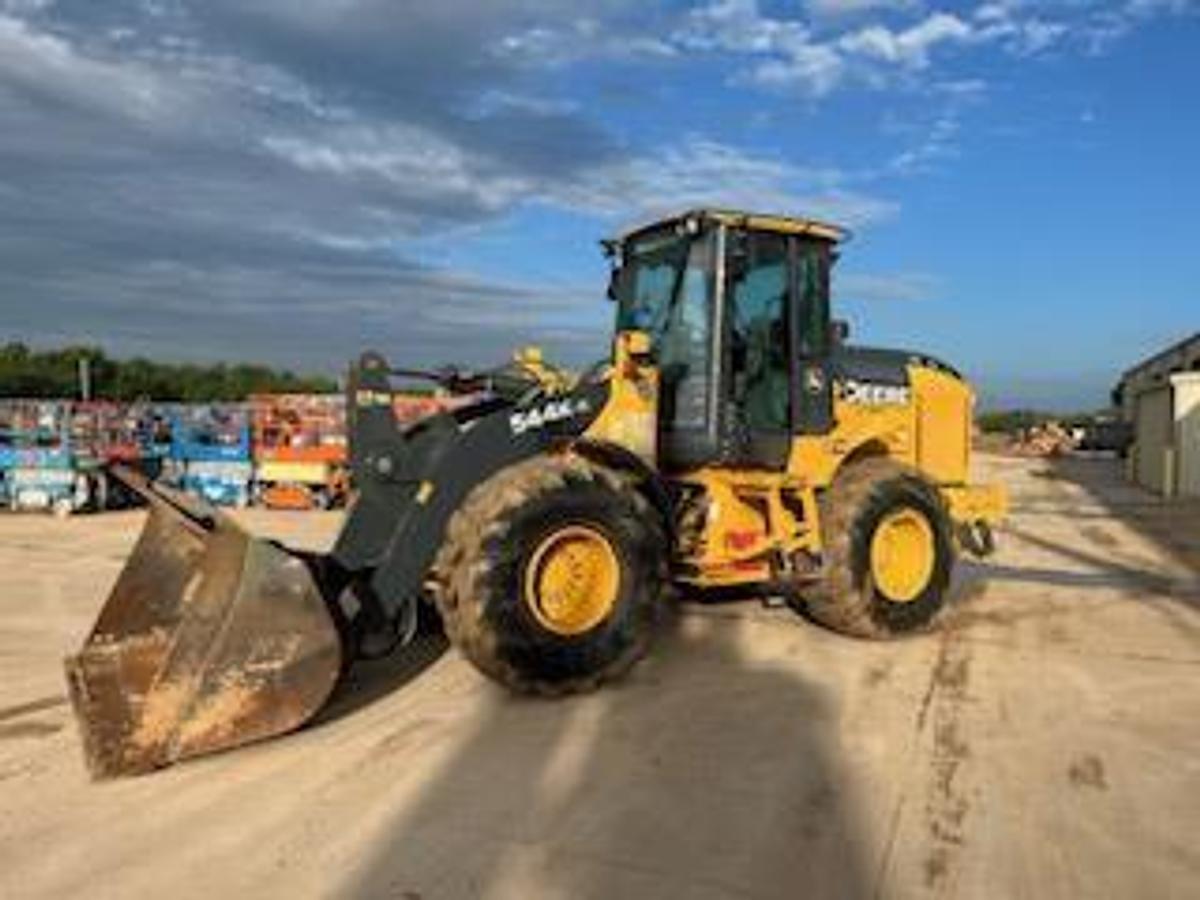 Used 2018 DEERE 544KII