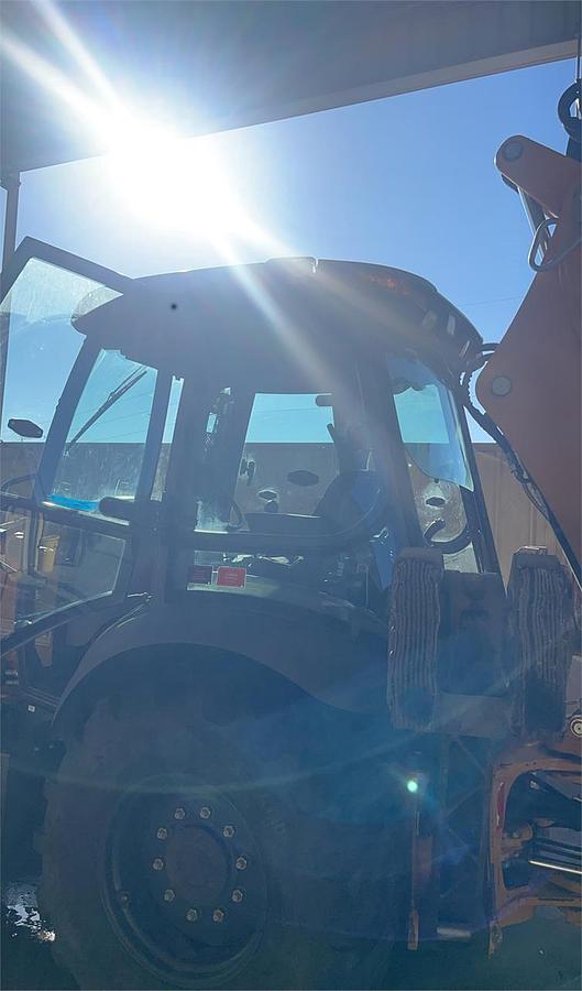 Used 2018 CASE 580SN