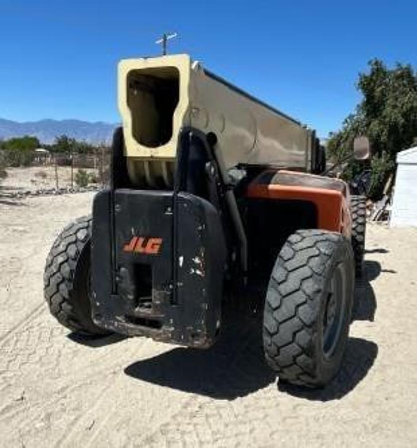 Used 2016 JLG 1255