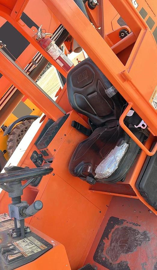 Used 2017 SKY TRAK 10054