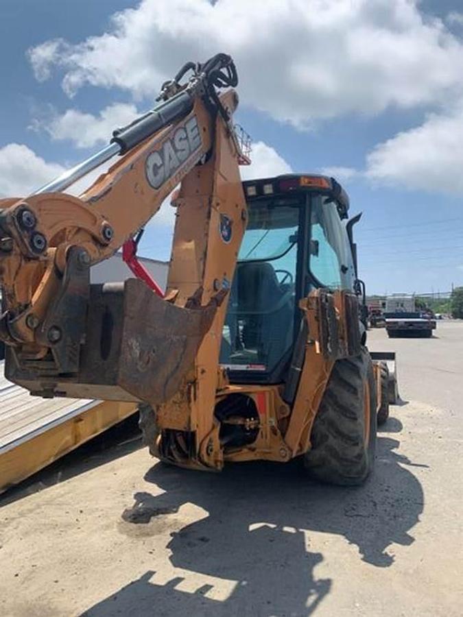 Used 2017 CASE 580SN