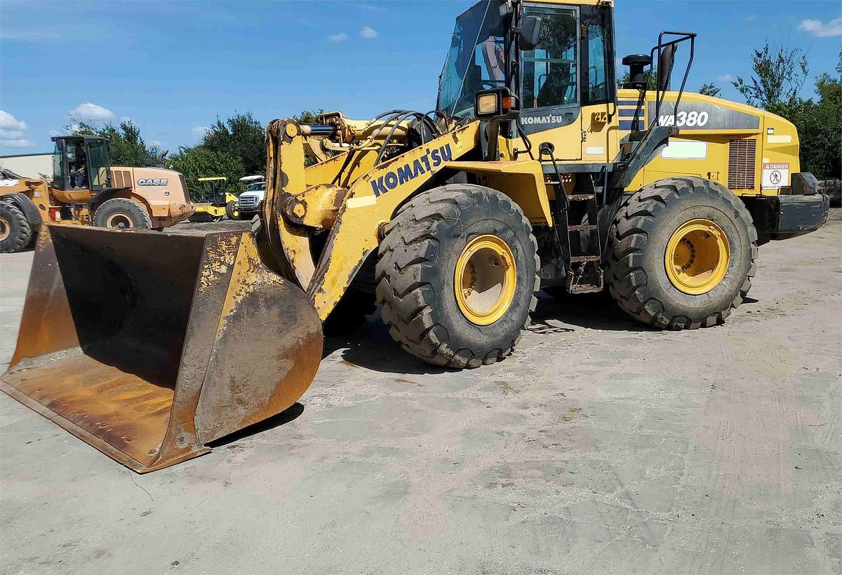 Used 2015 KOMATSU WA380-7