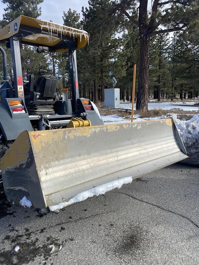 Used 2019 DEERE 210LEP