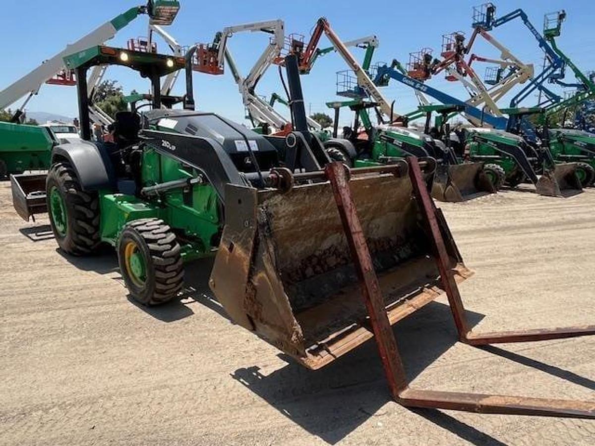 Used 2017 DEERE 210LEP