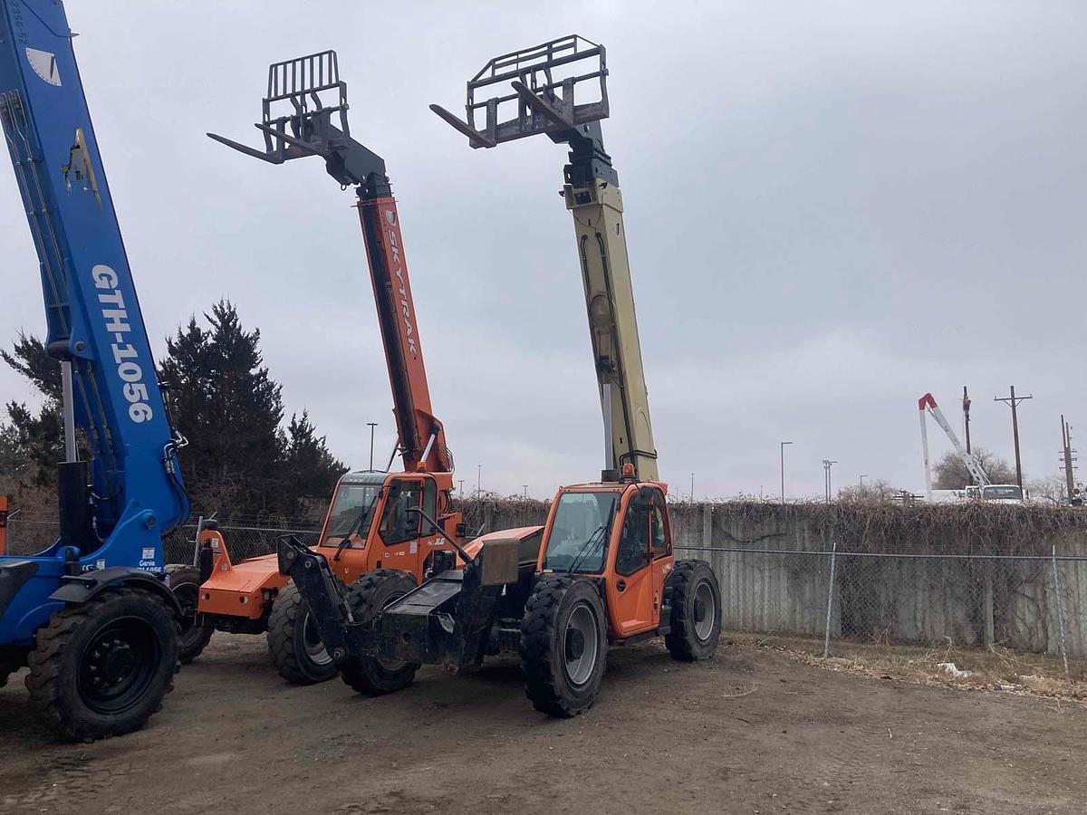 Used 2018 JLG 1055