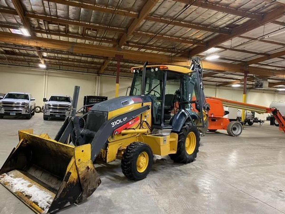 Used 2016 DEERE 310L EP