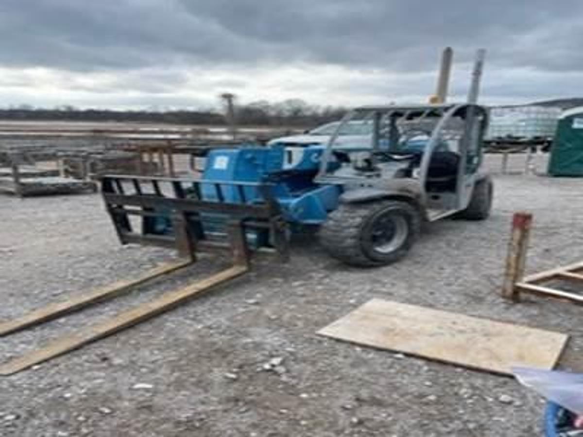 Used 2013 GENIE GTH5519