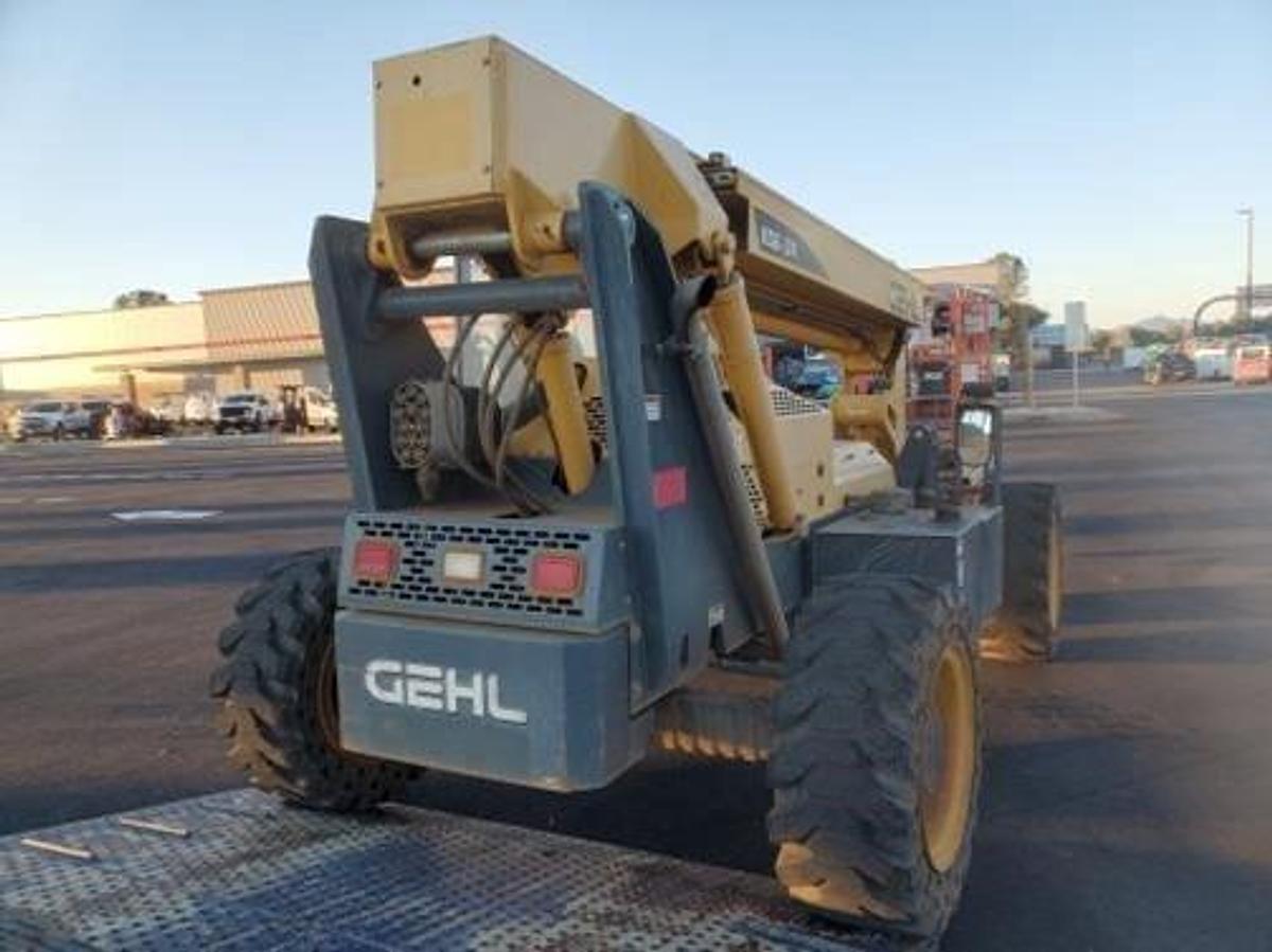 Used 2015 GEHL RS6-34