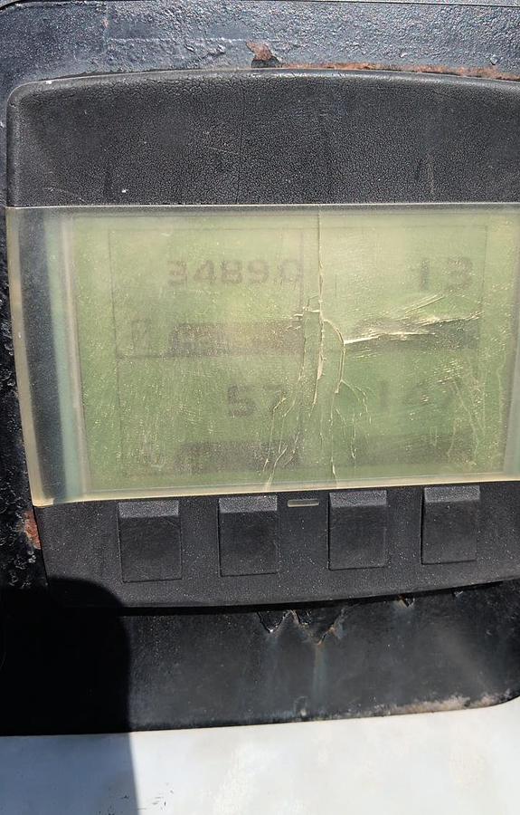 Used 2014 GENIE S80X