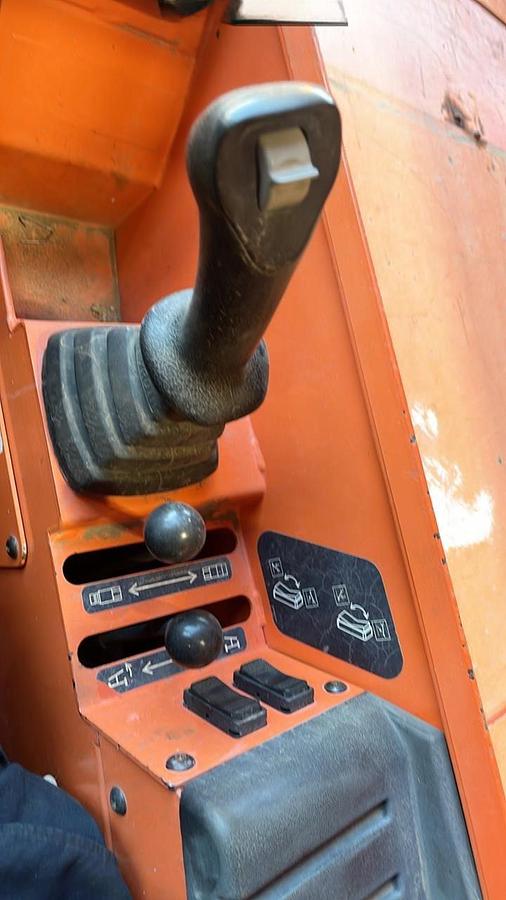 Used 2016 SKY TRAK 10054