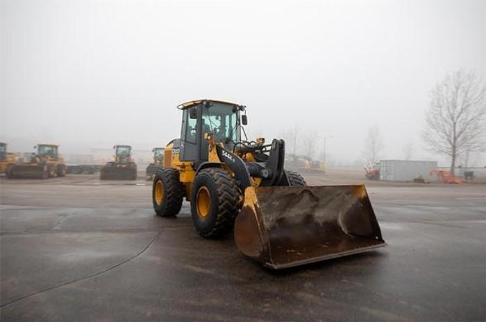 Used 2017 DEERE 544K