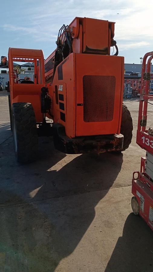 Used 2017 SKY TRAK 10054