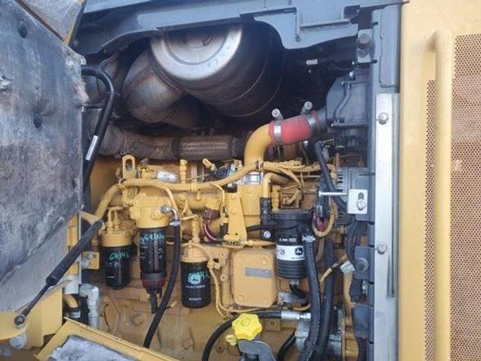 Used 2017 DEERE 544K