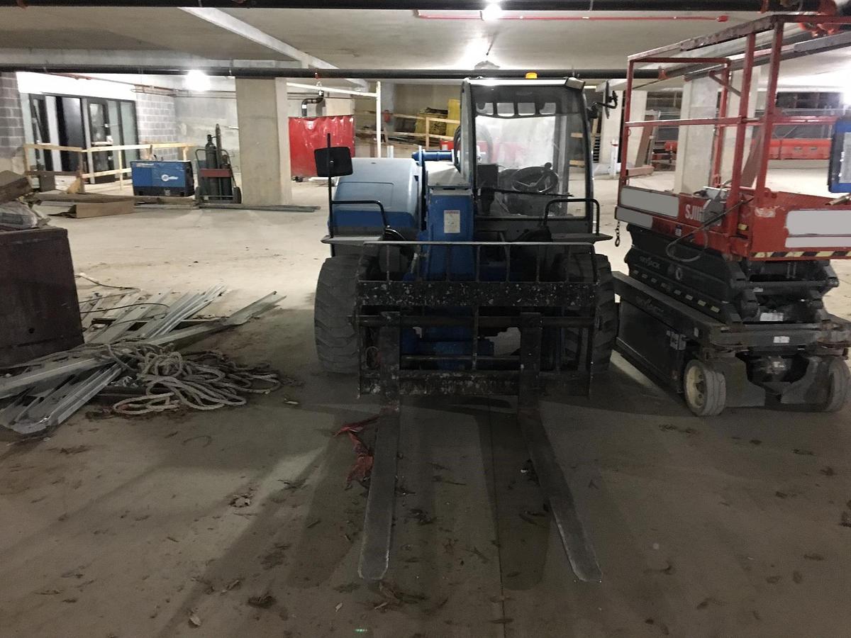 Used 2013 GENIE GTH5519