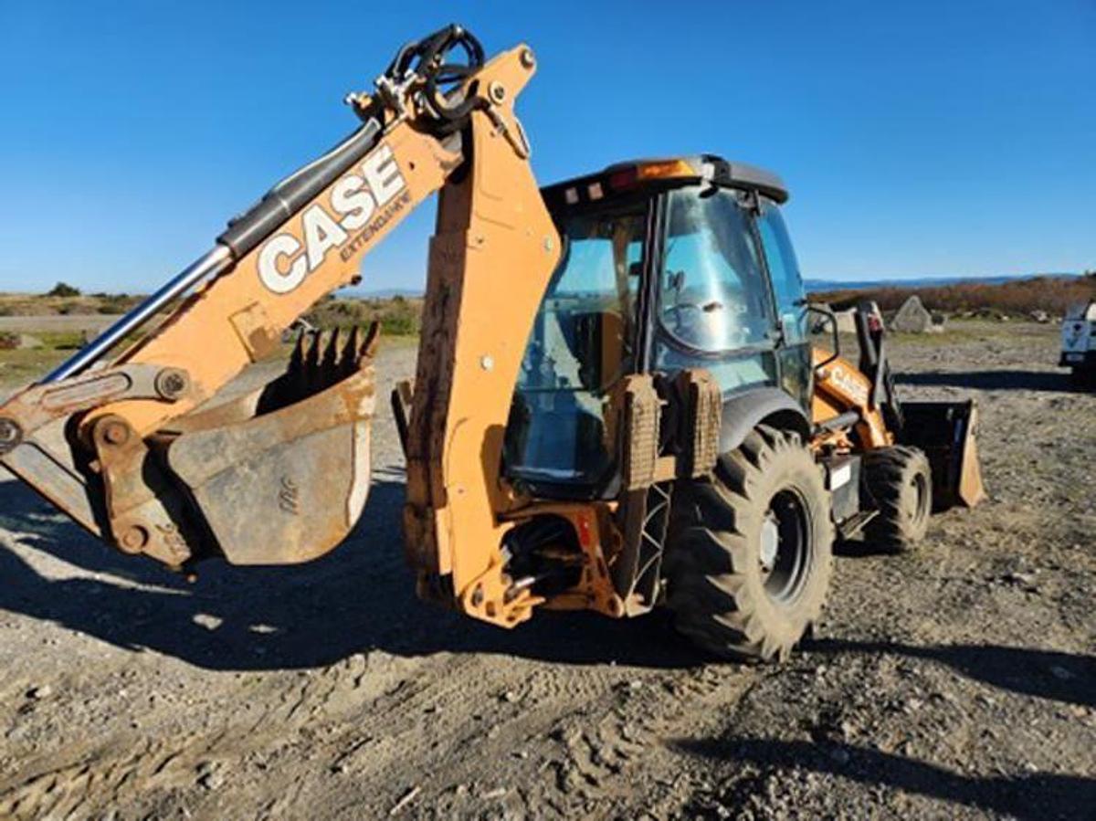 Used 2018 CASE 580N EP