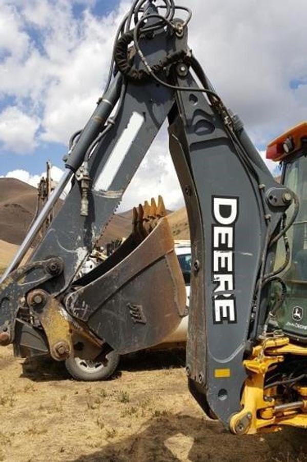 Used 2011 DEERE 310J