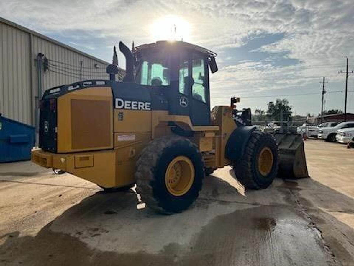 Used 2018 DEERE 544KII