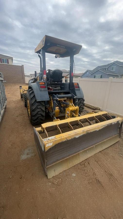 Used 2019 DEERE 210LEP