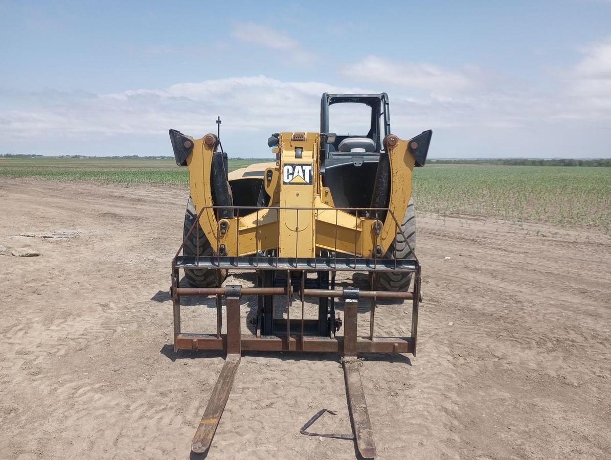 Used 2005 CATERPILLAR TH460B