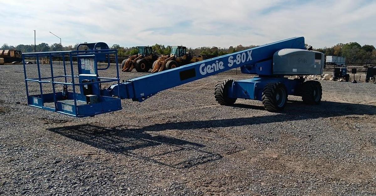 Used 2014 GENIE S80X